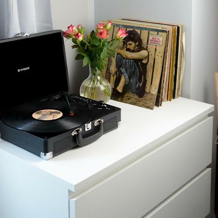 Vinyl Apartment Old Town Красков Екстериор снимка
